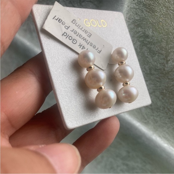 14ct.Gold Freshwater Pearl Earrings - Picture 7 of 17